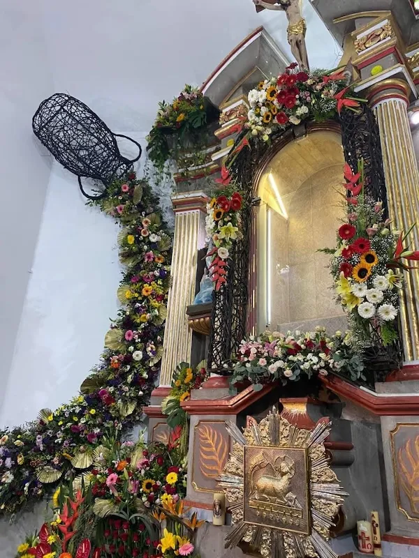 Arreglos para decorar iglesia